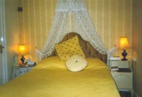 Bedroom in the Lion Hotel